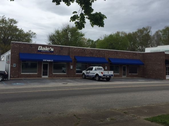 Office-Warehouse Space for Lease : 5707 Main St, Ooltewah, TN 37363